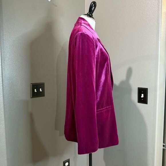 Nine West Pink Blazer with Plush Texture - Picture 6 of 10